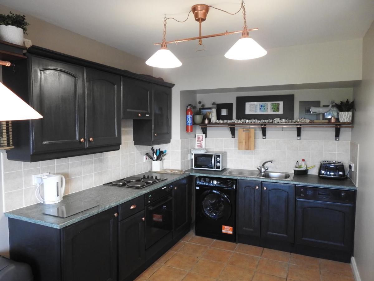 Apartment Seashell Cove Luxurious Sea View Free Wifi Netflix Sleeps 5 *